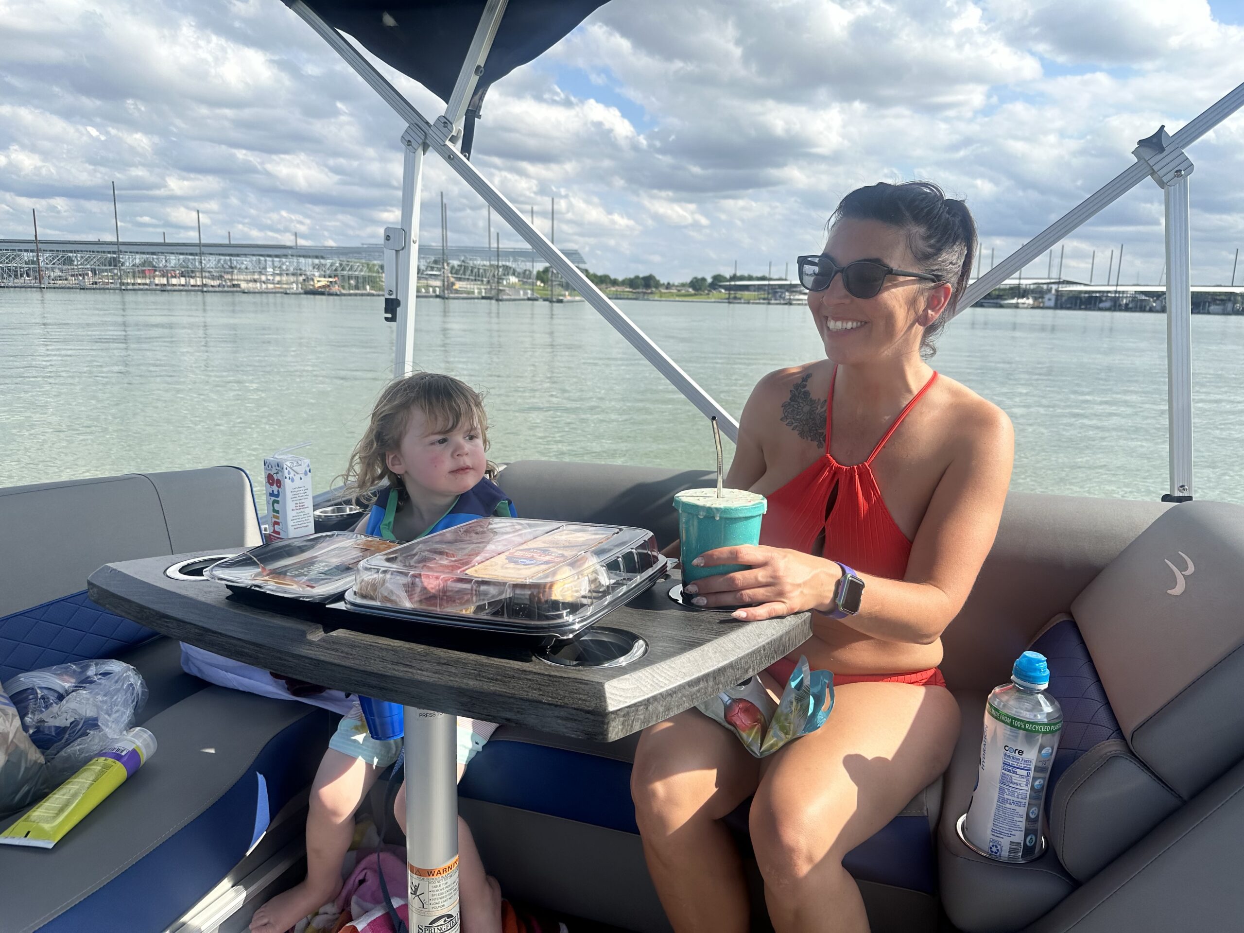 Bennington Luxury Pontoon — photo 3 of 6