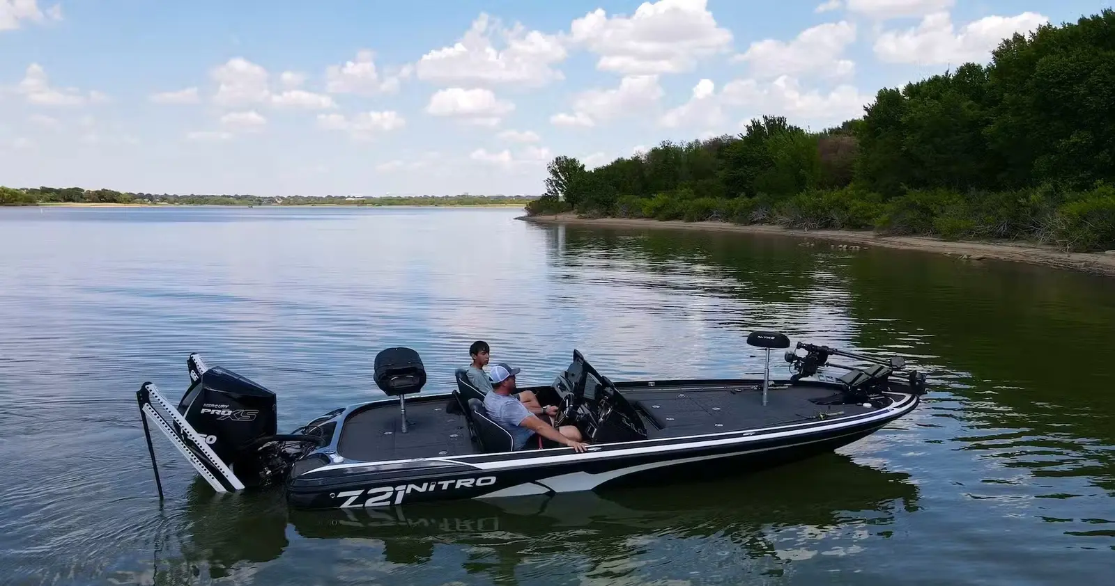 Nitro Bass Boat